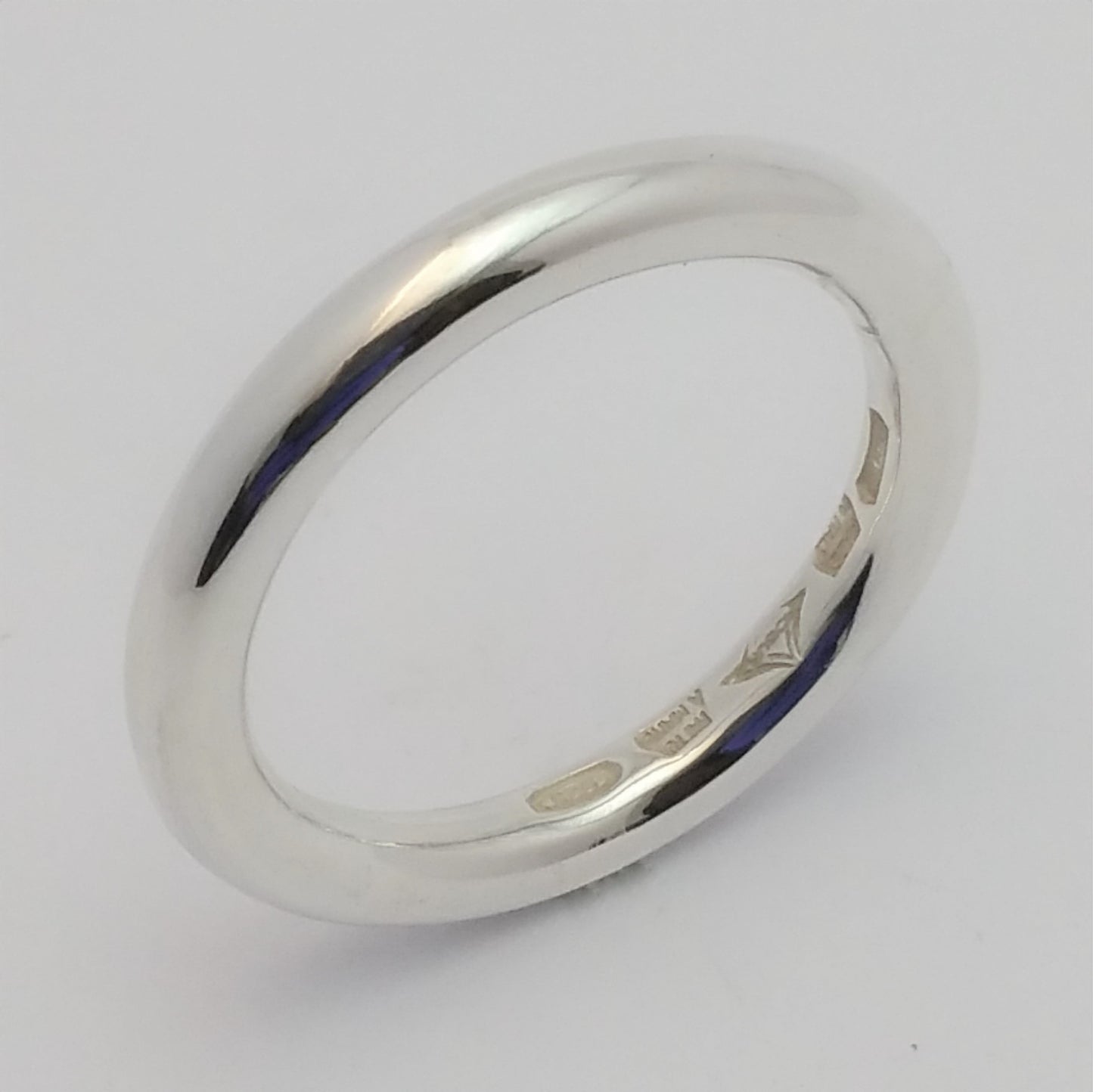 Anello RAGGIO DI SOLE, argento lucido. Fatto a mano.